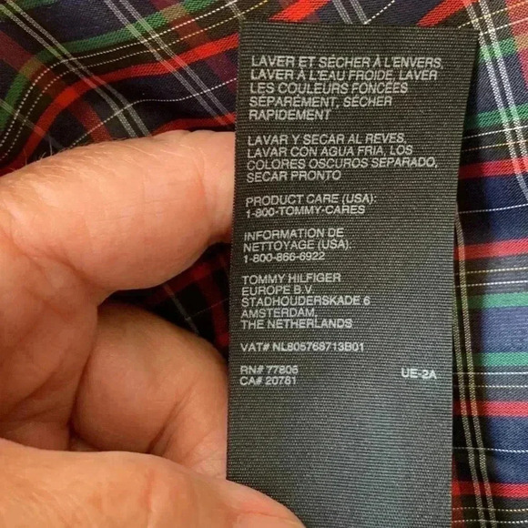 Tommy Hilfiger plaid mini  skirt, fit and flare w ruffle at  the waist - Picture 7 of 9